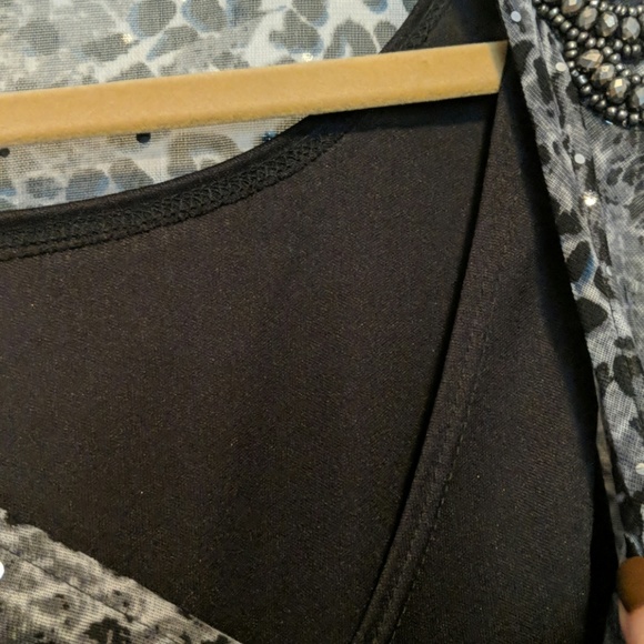 Top - Picture 4 of 4